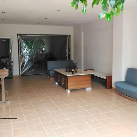 Mini Studio In , Ancient Port Of Delphi , Air Condition , Wifi, Near The Beach